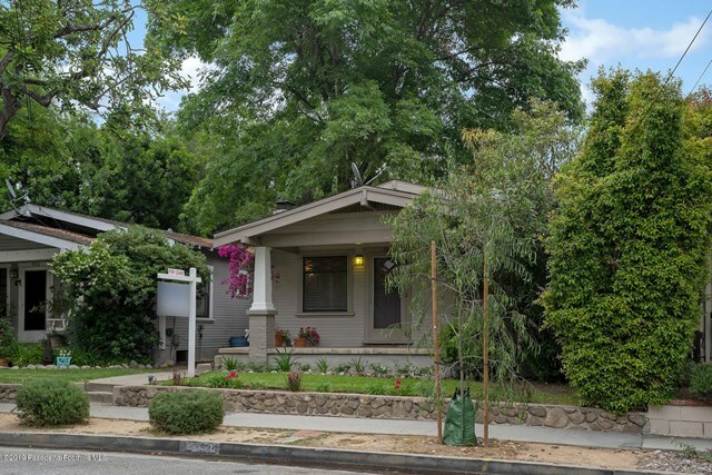 Property Photo:  924 Indiana Avenue  CA 91030 