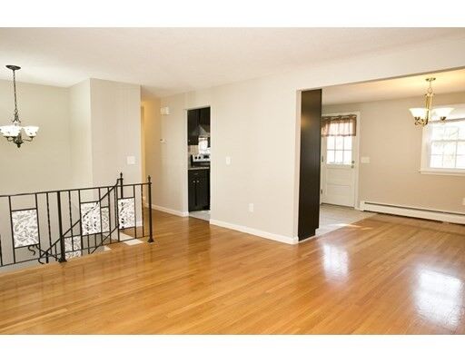 Property Photo:  7 Boston Dr  MA 01545 