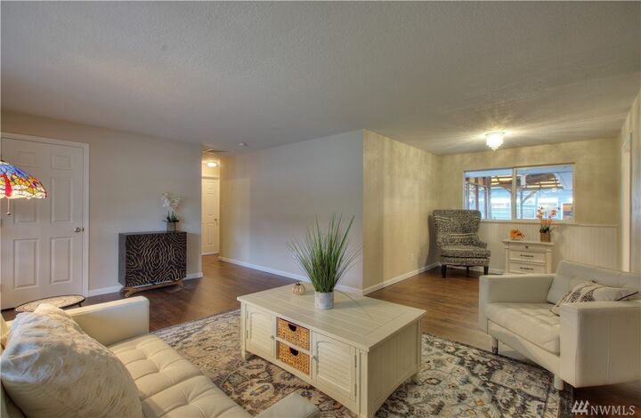 Property Photo:  1535 24th St SE  WA 98002
