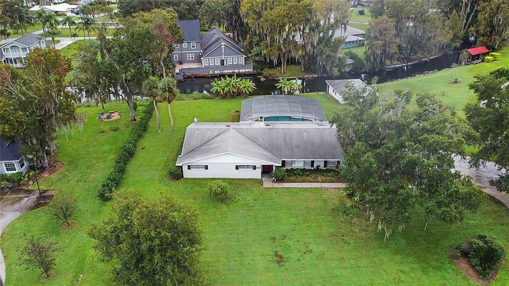 Property Photo:  310 Waterwood Drive  FL 34797 