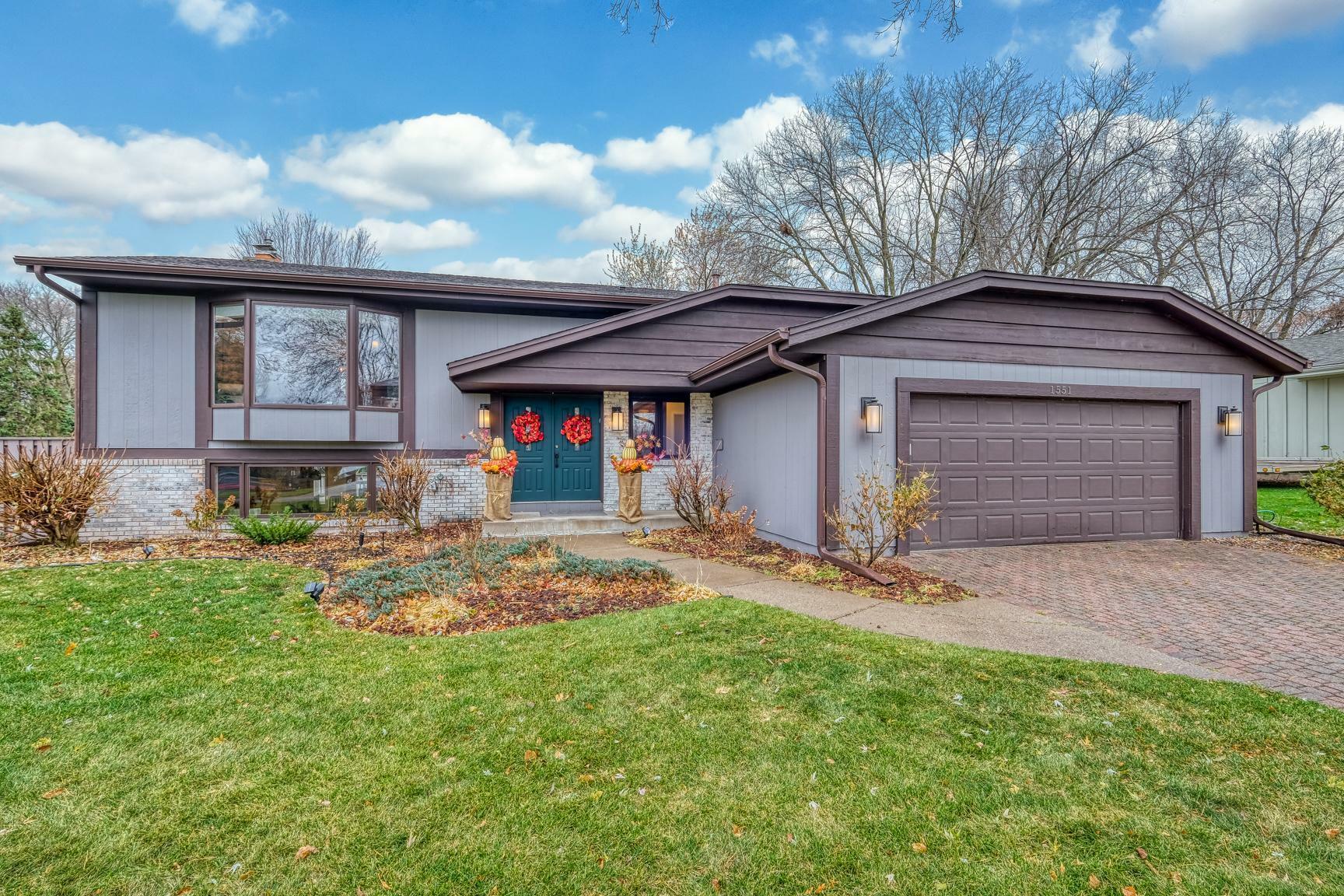 Property Photo: 1551 Quebec Avenue N MN 55427