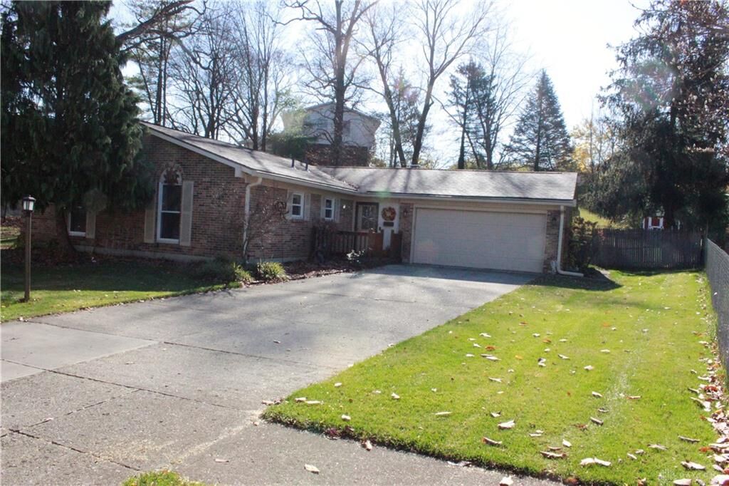 Property Photo: 286 Royal Oaks Drive OH 45324