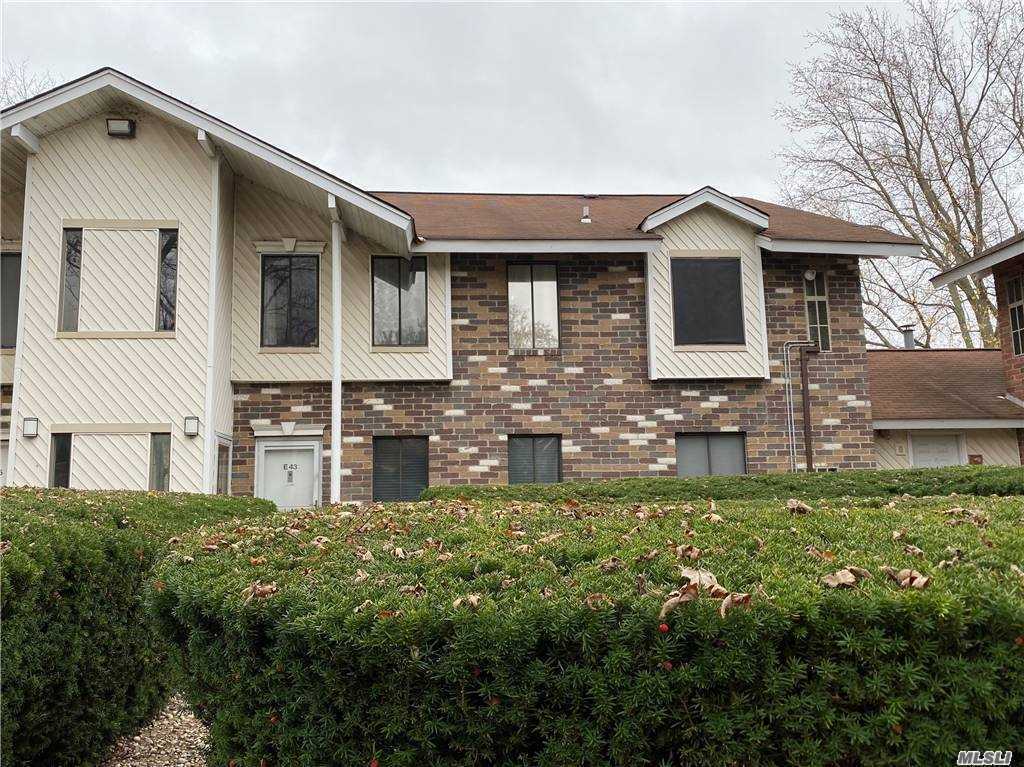 Property Photo: 44 El Camino Court E-44 NY 11727