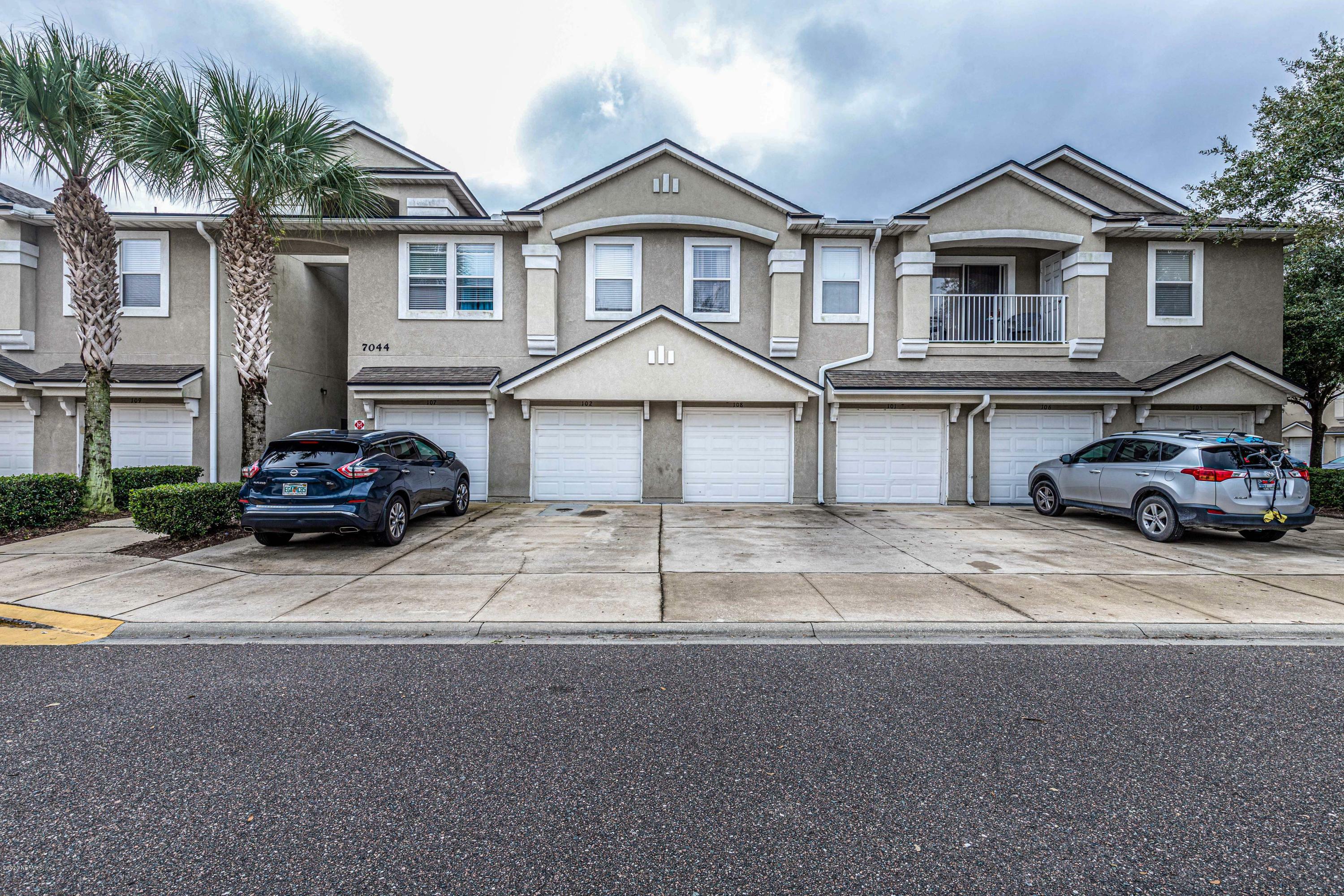 Property Photo:  7044 Deer Lodge Circle 108  FL 32256 