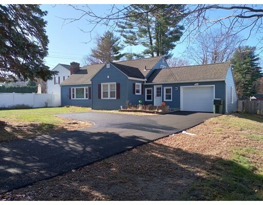 Property Photo: 988 Parker St MA 01129