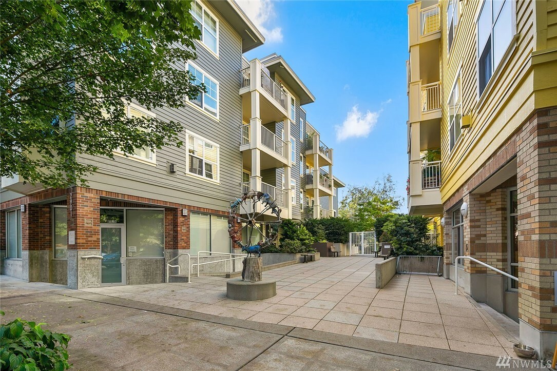 2901 NE Blakeley St 133  Seattle WA 98105 photo