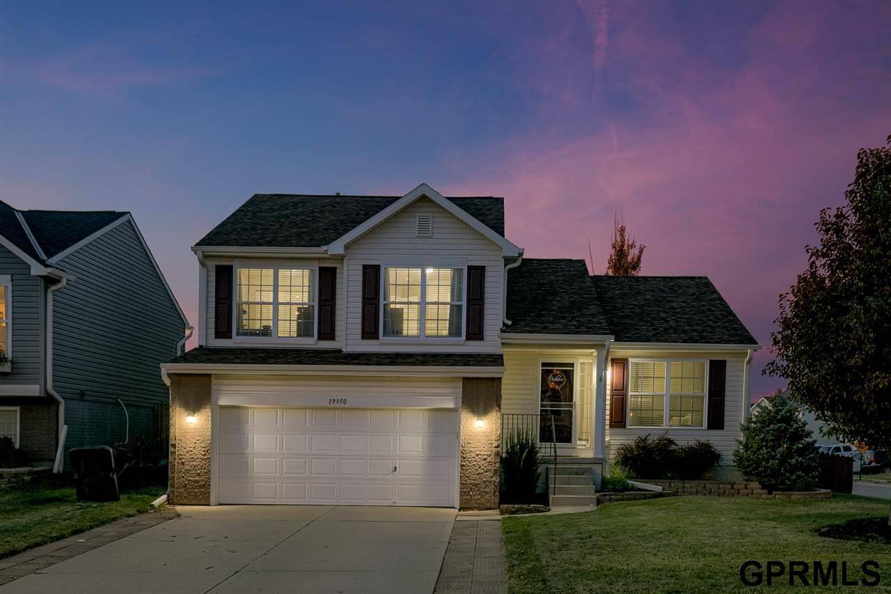 Property Photo:  19350 V  NE 68135 