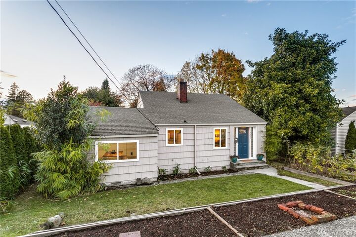 Property Photo:  16621 35th Ave S  WA 98188 