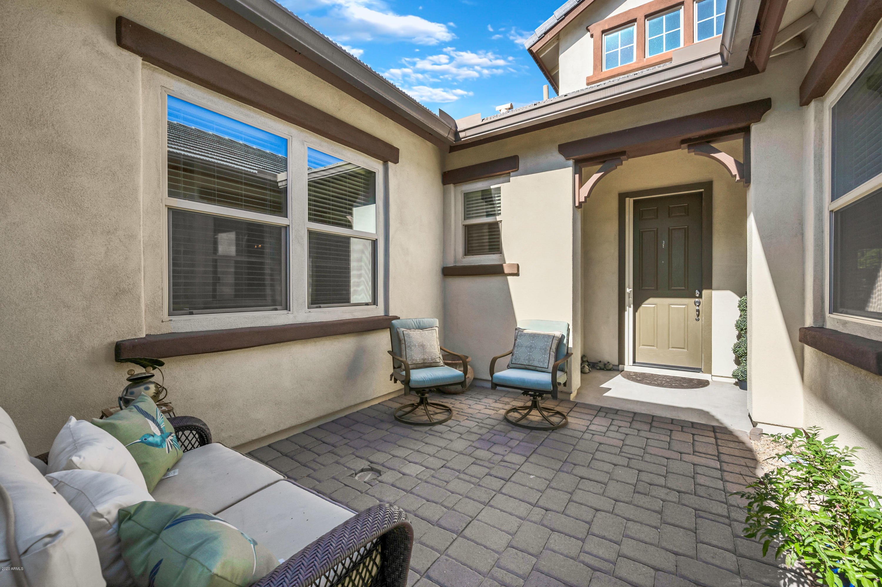 Property Photo: 7958 W Whitehorn Trail AZ 85383