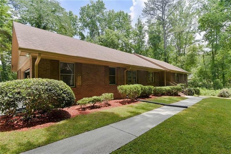 Property Photo: 492 New Hope Road GA 30046