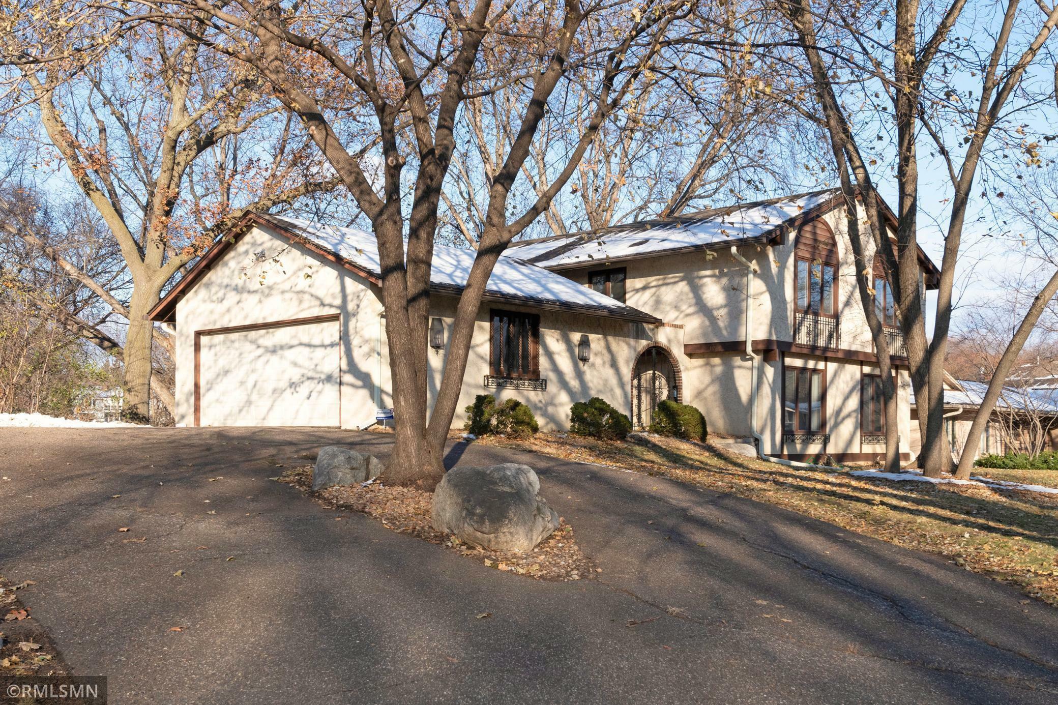 Property Photo:  16910 25th Avenue N  MN 55447 