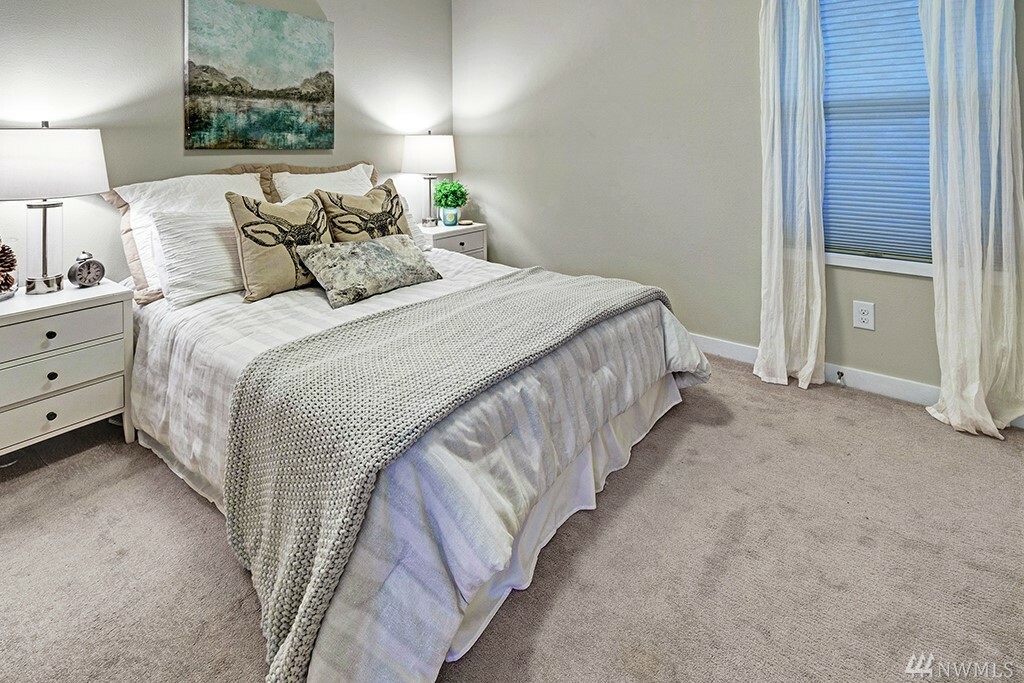 Property Photo: 116 16th Ave A WA 98122