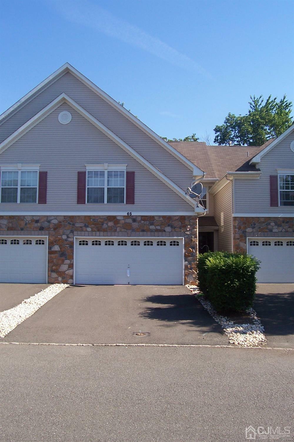 Property Photo:  65 Heath Court  NJ 08534 