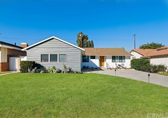 Property Photo:  19557 Bryant Street  CA 91324 