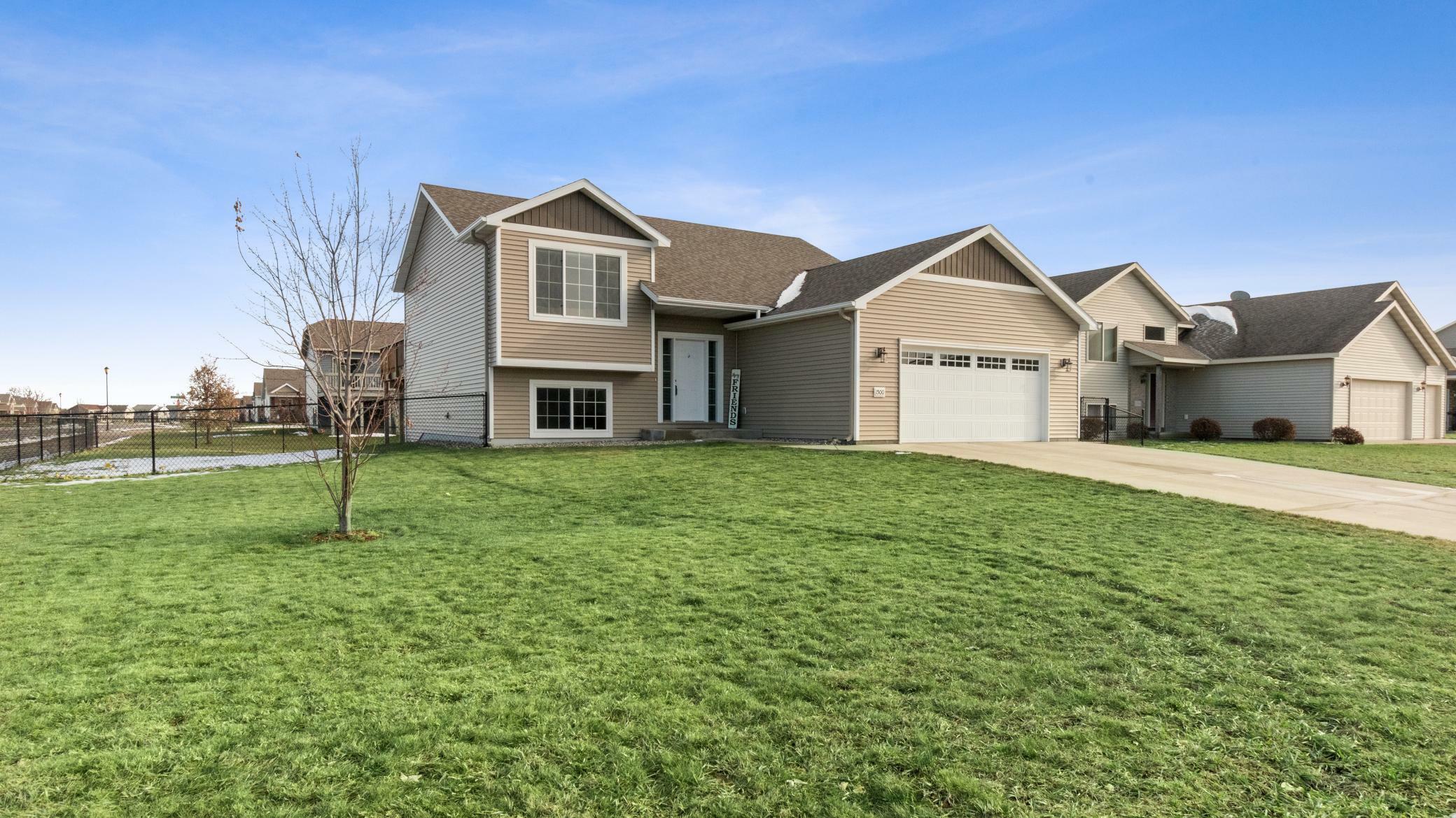 Property Photo:  1500 Killdeer Avenue  MN 56377 