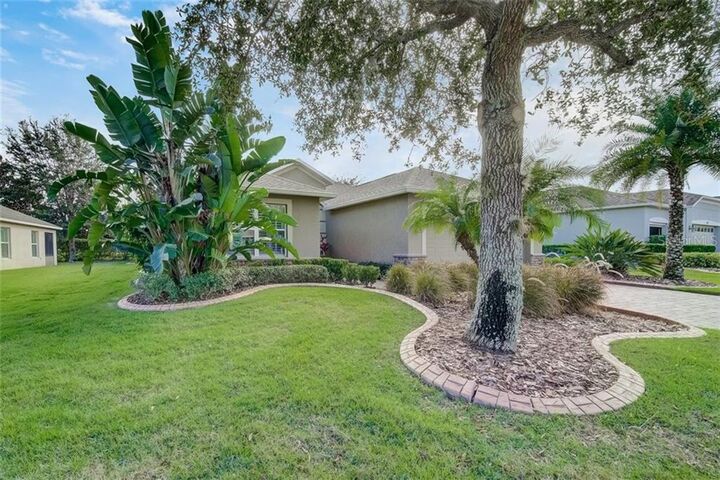 Property Photo:  3313 Saloman Lane  FL 34711 