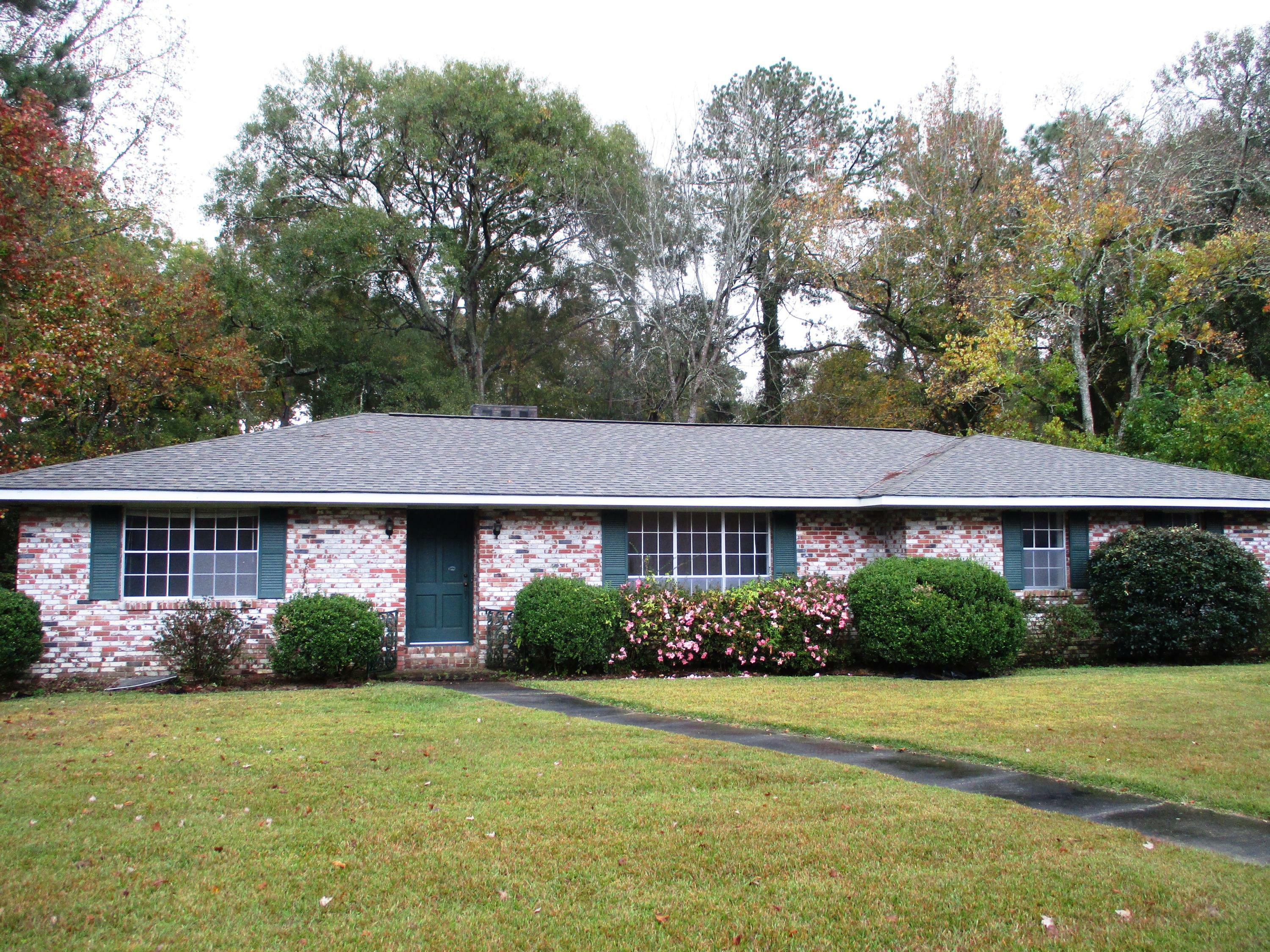 Property Photo:  1510 Hickory Bend  MS 39429 