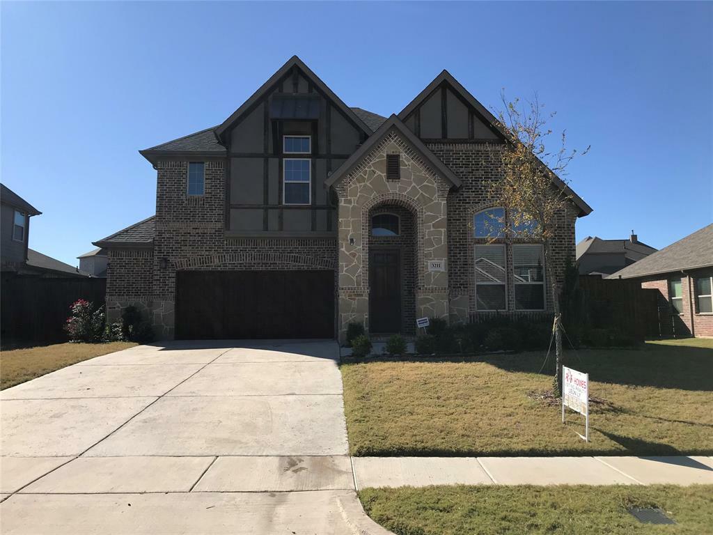 Photo de la propriété:  3211 Willow Brook Drive  TX 76063 