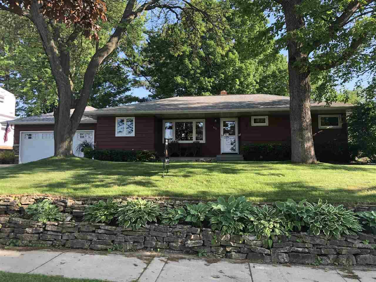 810 Pearl St  Tomah WI 54660 photo
