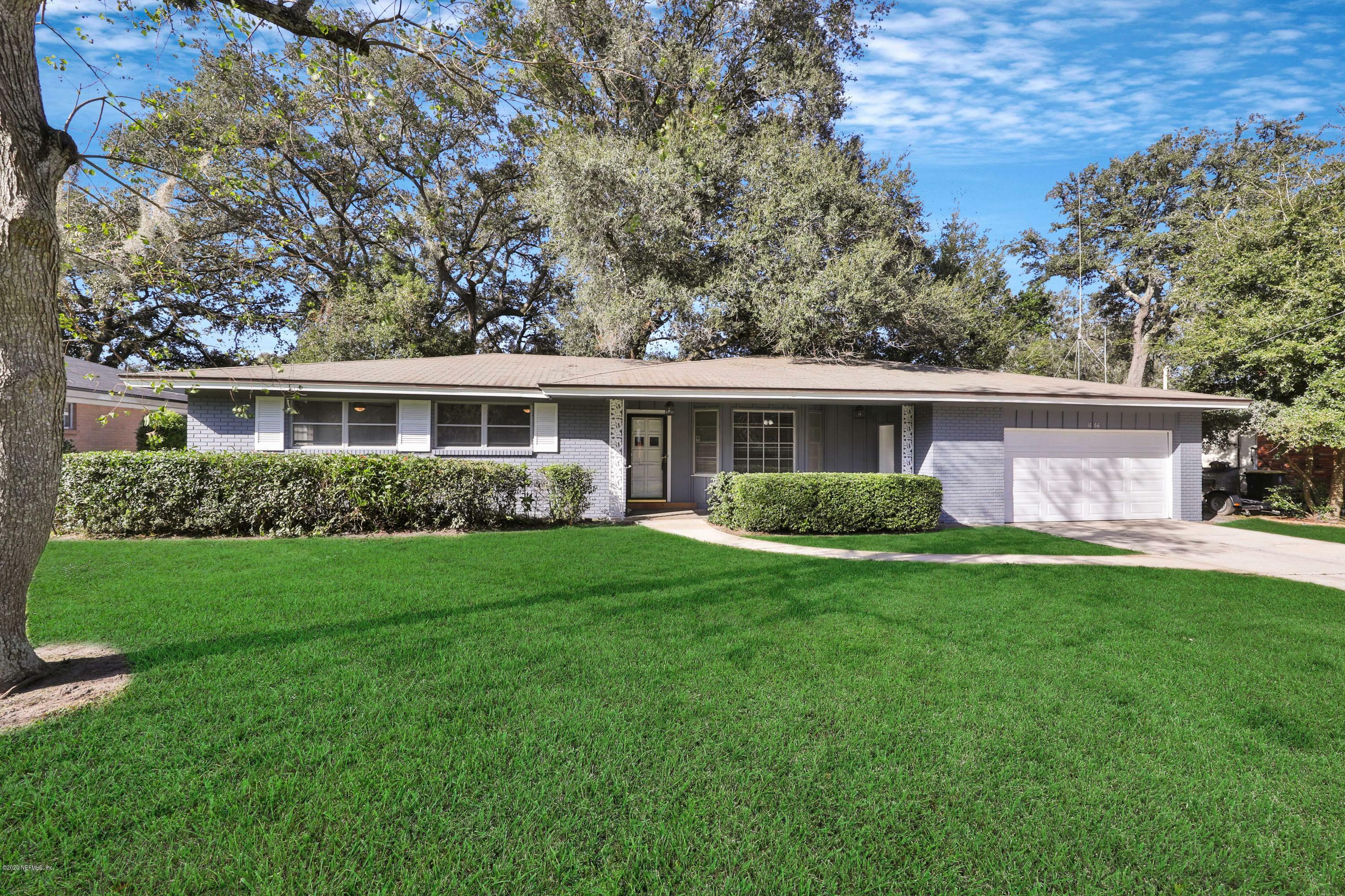 Property Photo: 1666 Westminister Avenue FL 32210