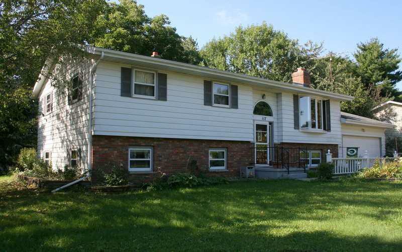 Property Photo:  117 Broome Street  WI 53590 