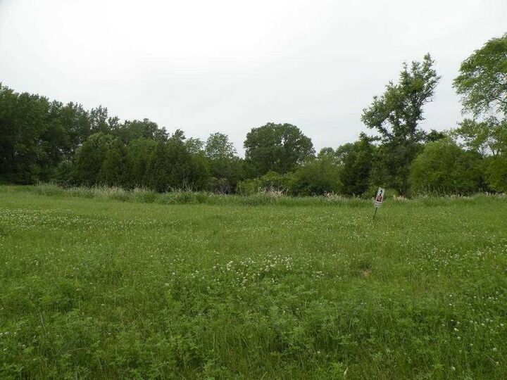 Property Photo: 227 Glacial Terrace WI 54971