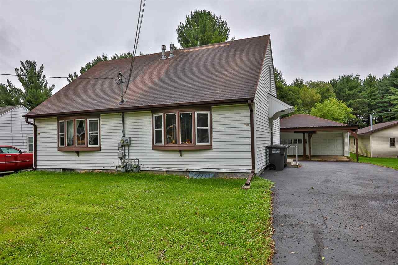 Property Photo:  426-428 Elm St  WI 53563 