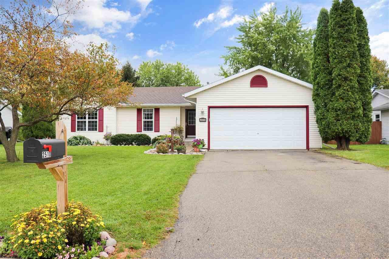 Property Photo:  2510 Greenwood Dr  WI 53546 
