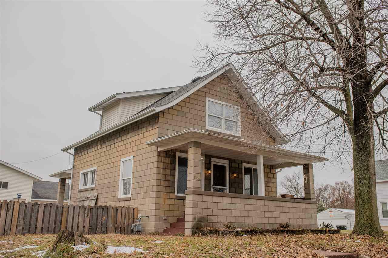 Property Photo:  1256 Lincoln Ave  WI 53511 