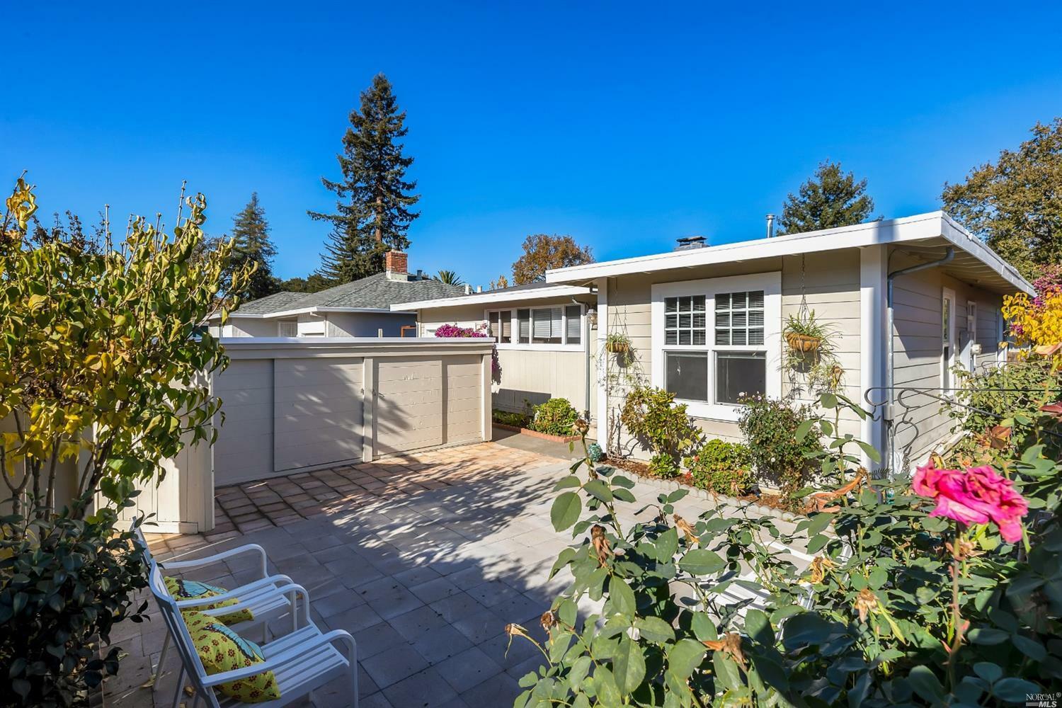 Property Photo: 668 Olive Avenue CA 94945