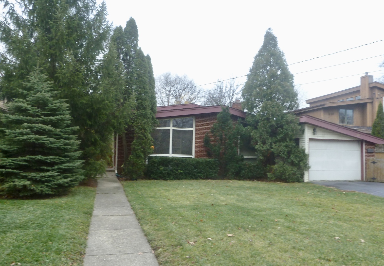 Property Photo: 1780 Rosemary Road IL 60035