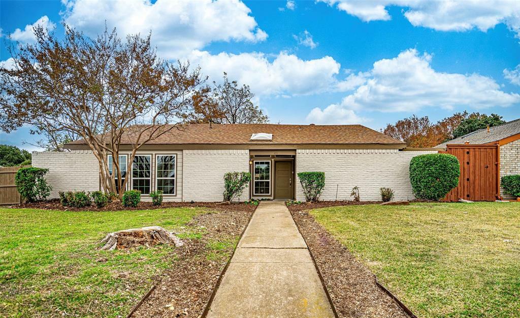 Property Photo:  405 Campbell Court  TX 75080 