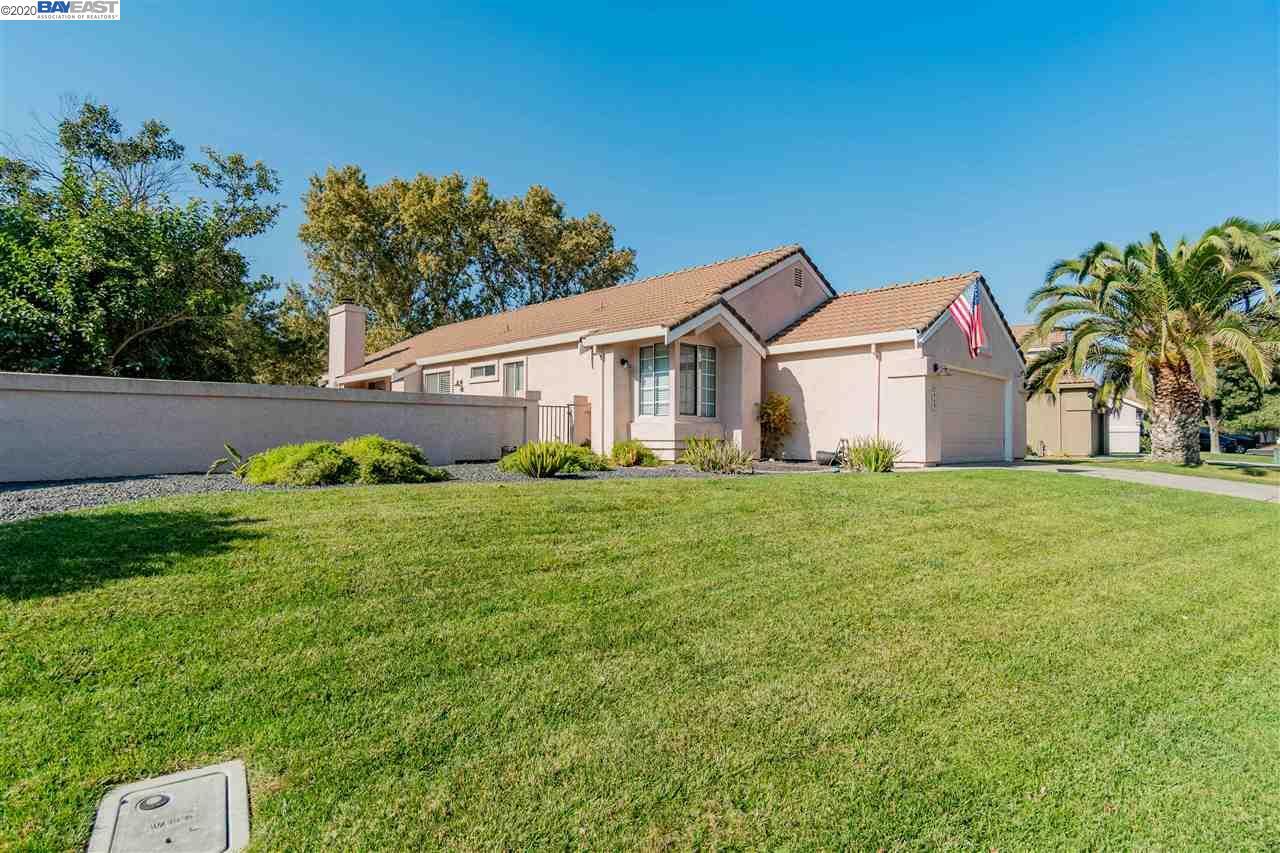 Property Photo:  2443 Cherry Hills Dr  CA 94505 