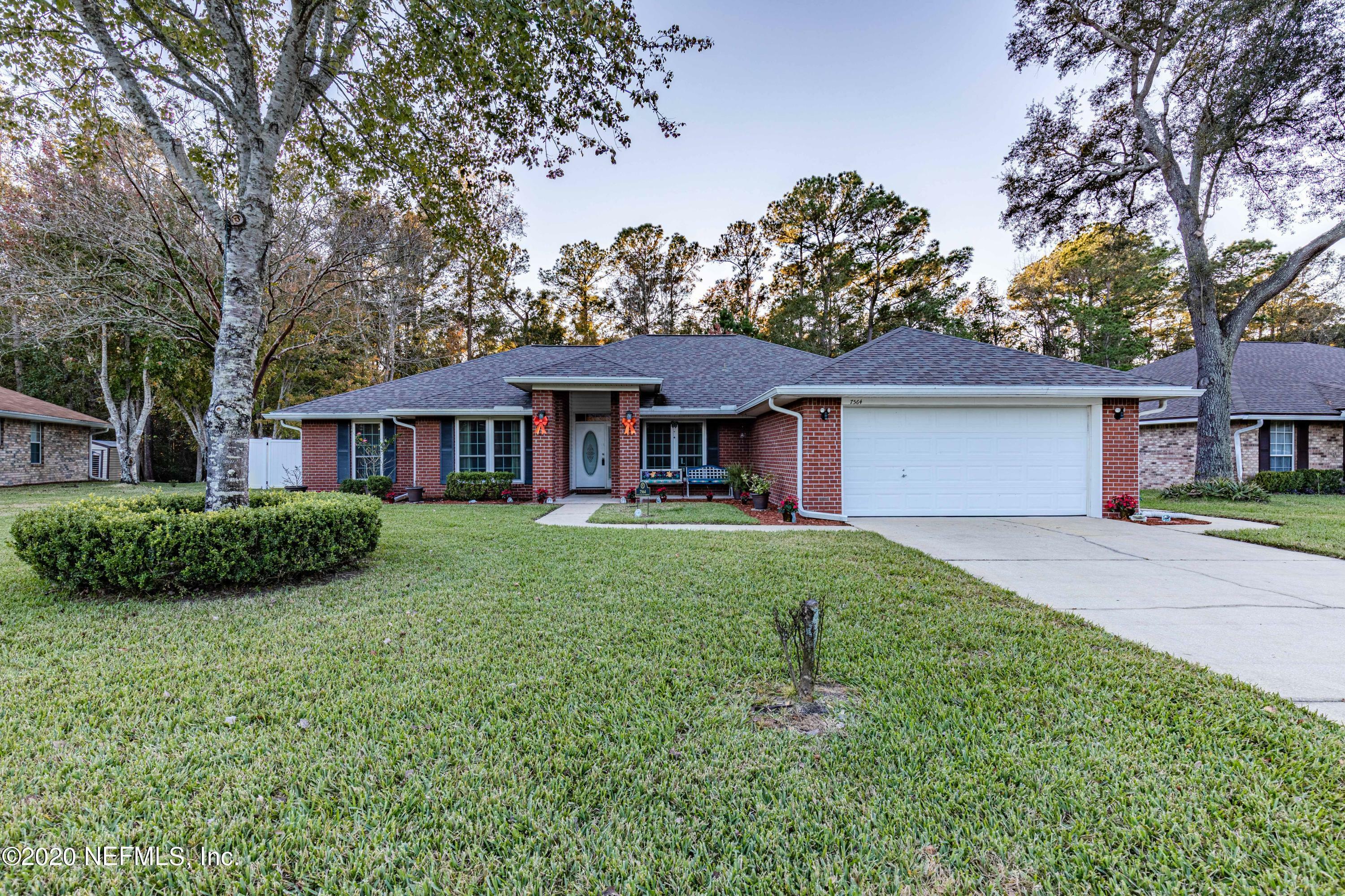 Property Photo: 7564 Ortega Bluff Parkway FL 32244