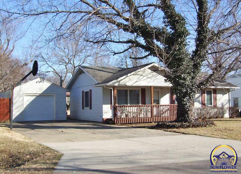 Property Photo:  3010 SE Michigan Ave  KS 66605 