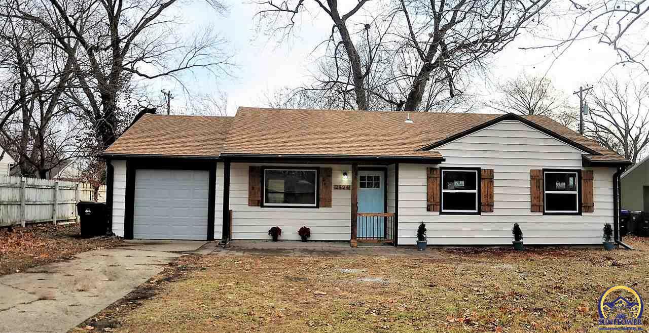 2524 SW Seabrook Ave  Topeka KS 66614 photo