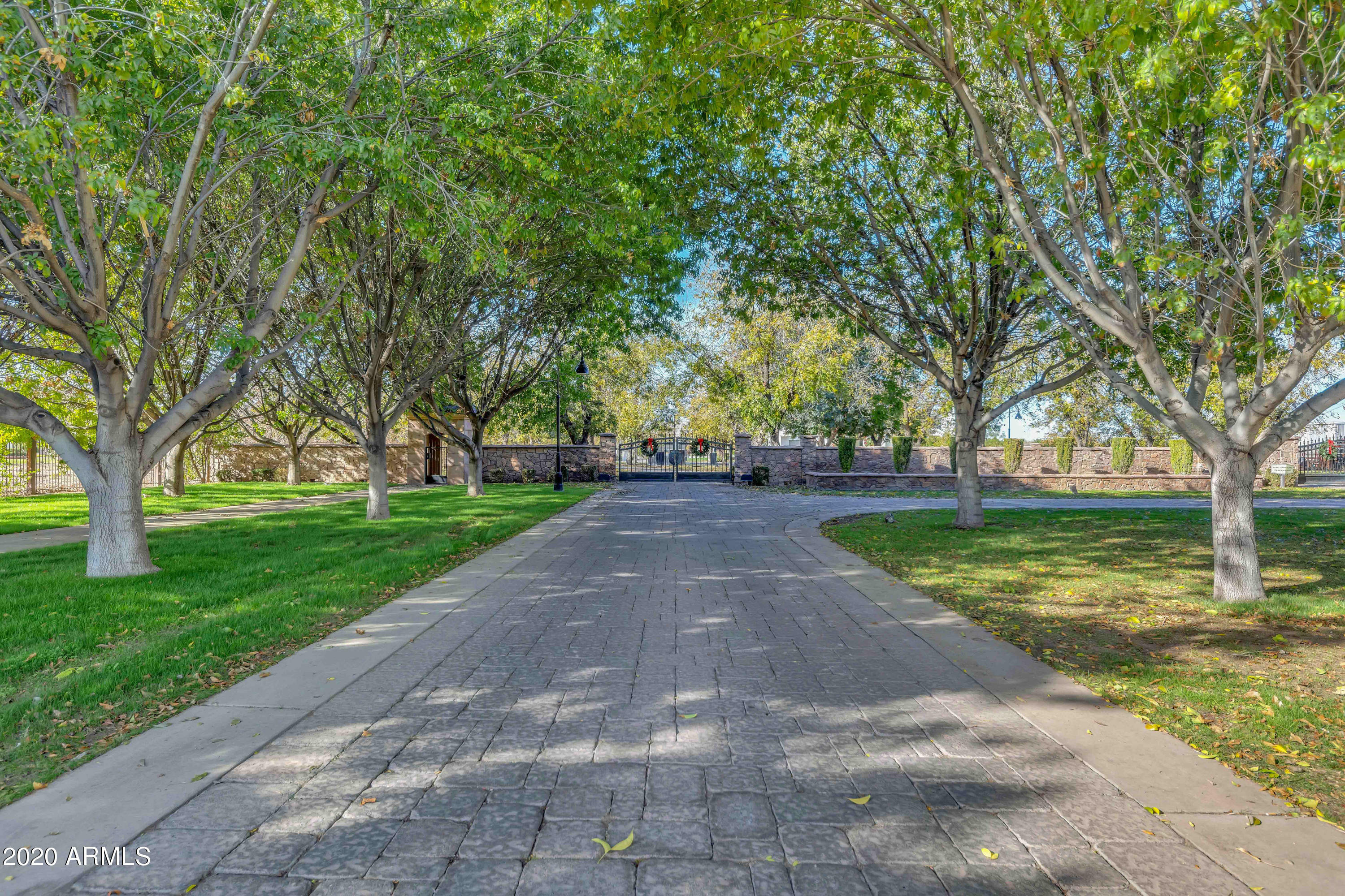 Property Photo:  20552 E Sunset Court  AZ 85142 