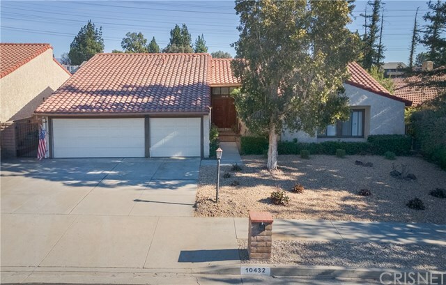 Property Photo:  10432 Garden Grove Avenue  CA 91326 