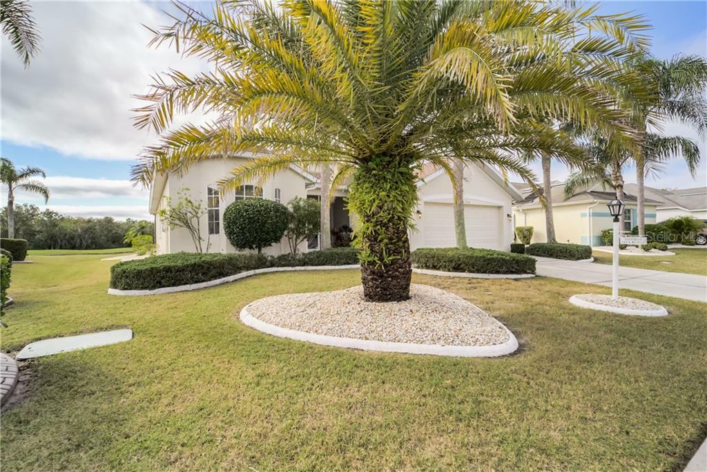 Property Photo:  2218 Preservation Green Court  FL 33573 