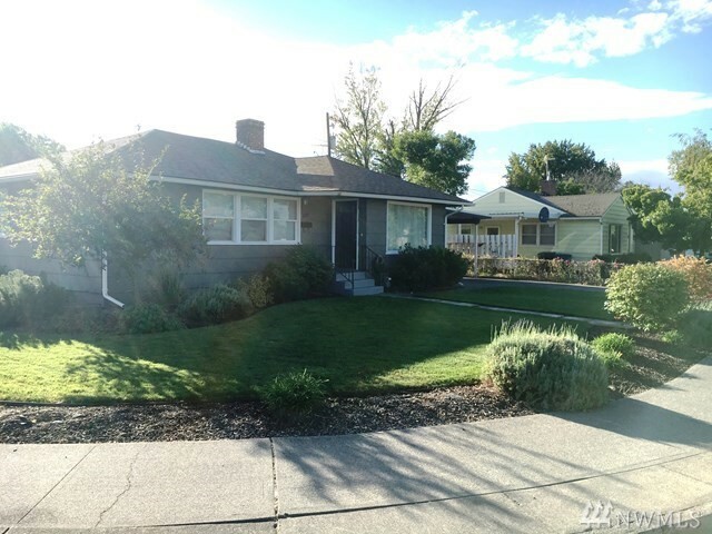 Property Photo:  136 Cascade Dr  WA 99362 