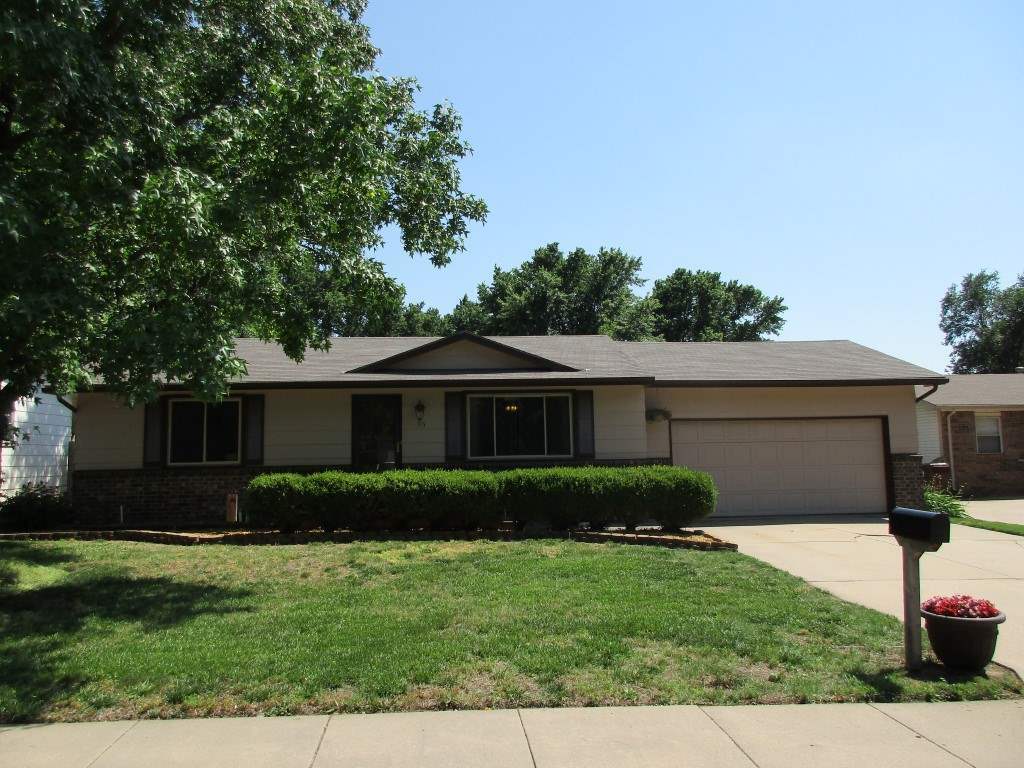 115 Bernice Marie St  Mulvane KS 67110 photo