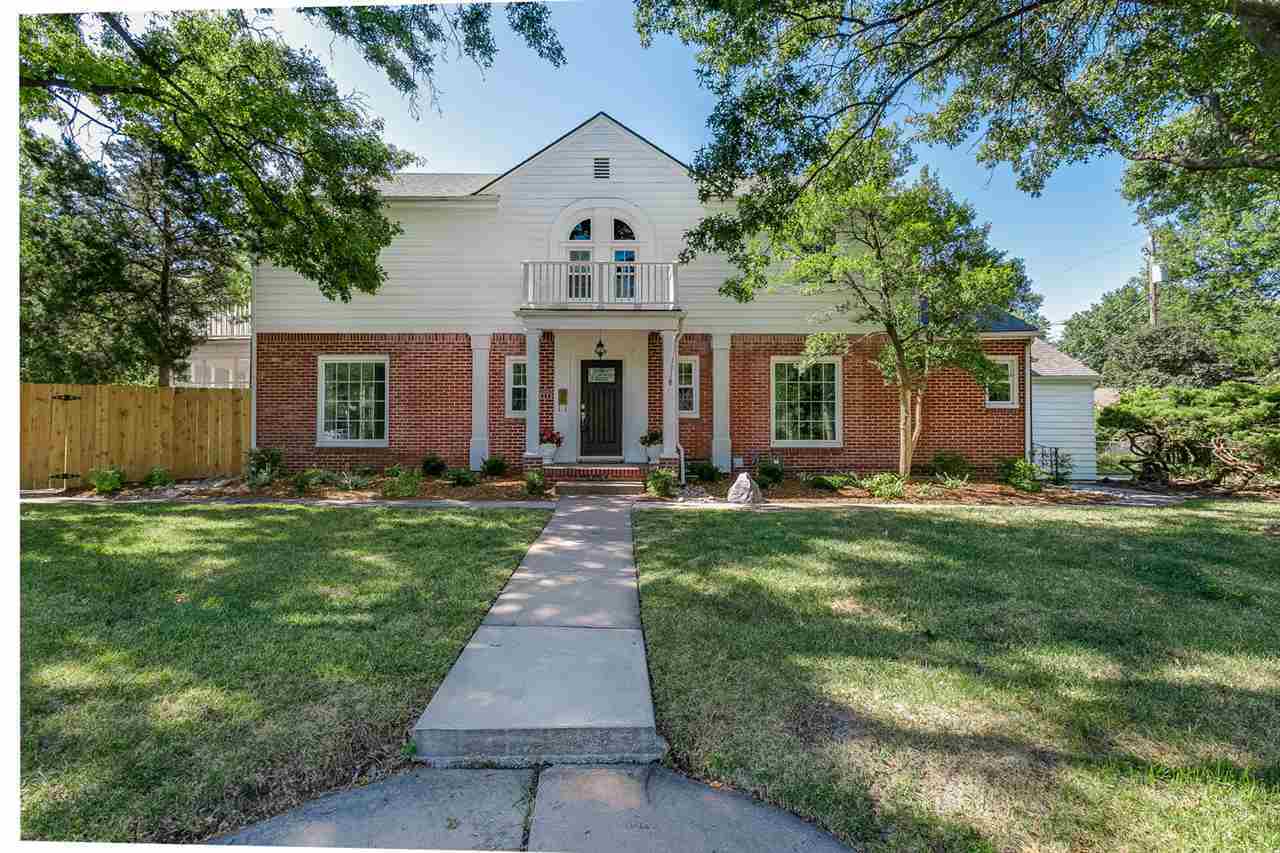 Property Photo: 5119 E Douglas Avenue KS 67218