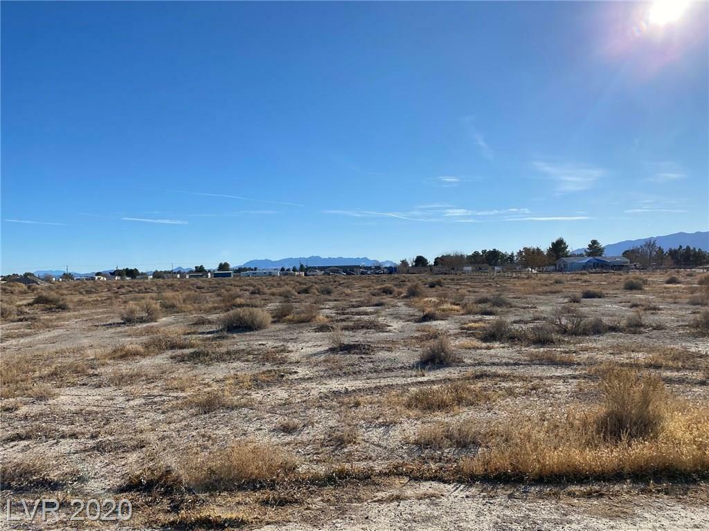 Property Photo:  4141 Pawnee Place  NV 89061 