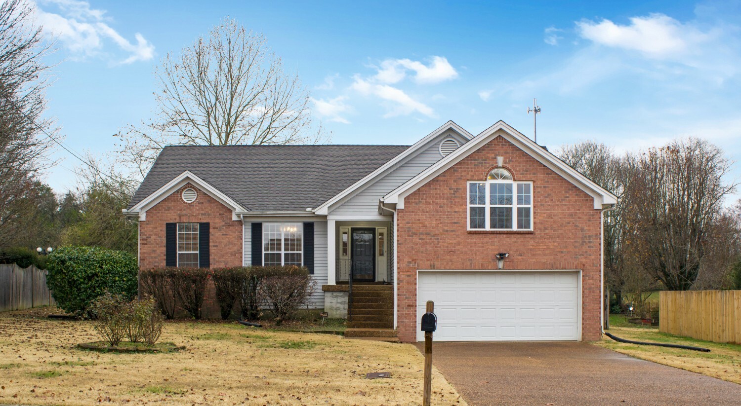 Property Photo: 1412 Joe Pyron Dr TN 37115