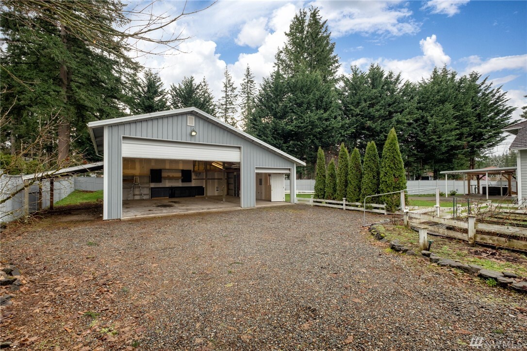 Property Photo: 23415 SE 285th St WA 98038