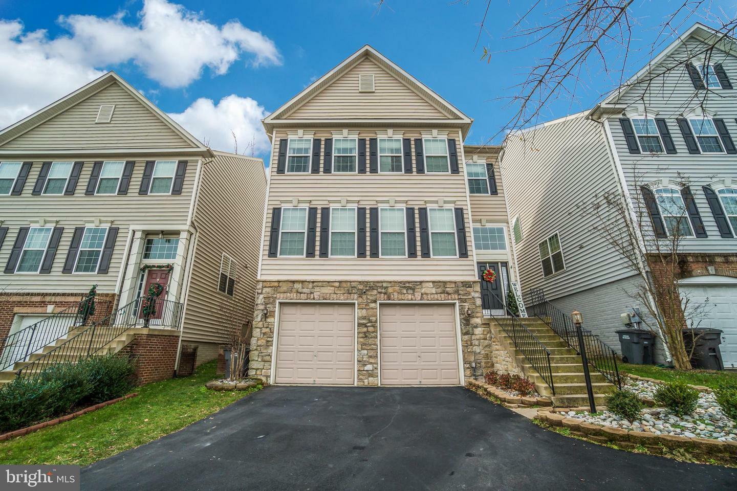 Property Photo:  3413 Eagle Ridge Drive  VA 22191 