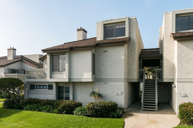 Property Photo:  3013 Harbor Boulevard  CA 93035 