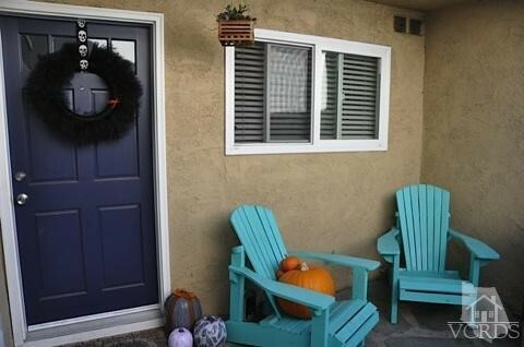 Property Photo:  3001 Harbor Boulevard C  CA 93001 