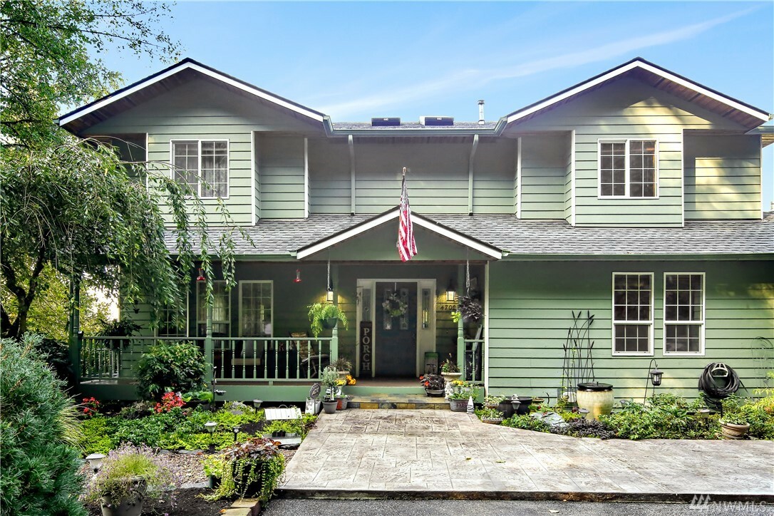 Property Photo: 4700 Monte Vista Place WA 98273