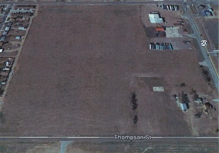 1404 West Mary Street  Garden City KS 67846 photo